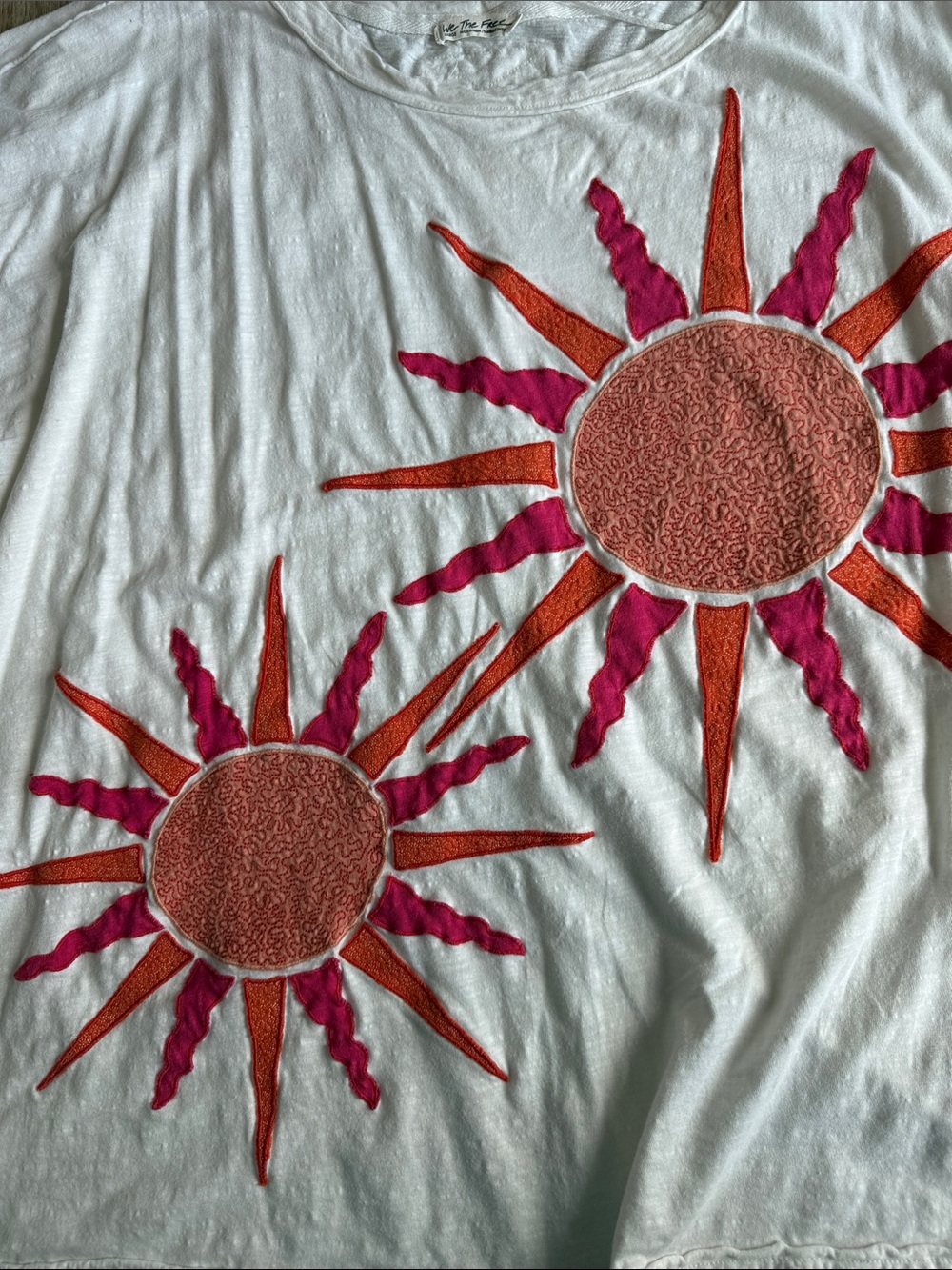 We The Free White Tee with Pink & Orange Sun Motifs - Picture 3 of 4